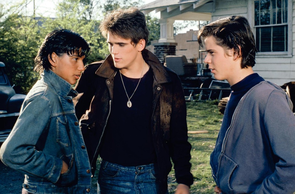 who are the greasers in the outsiders